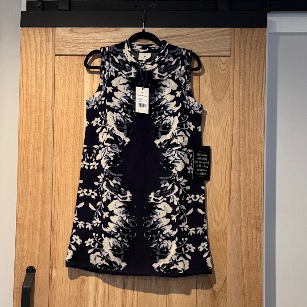 Tuckernuck Floral Sleeveless Dress - Navy and White